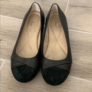 Bass black flats